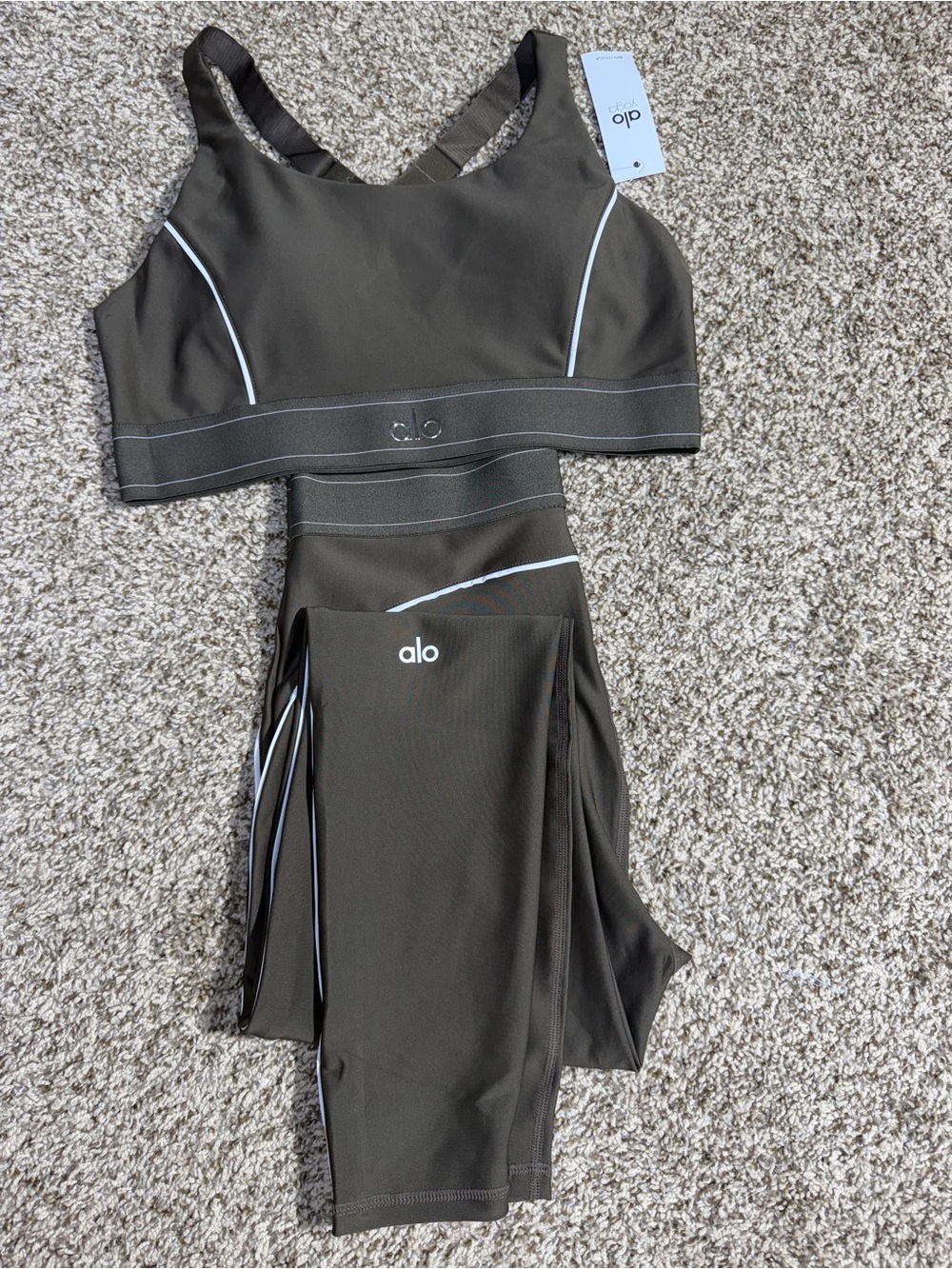 ALO Yoga Kids Olive Swim Top & Bottom Set with White Piping - Picture 1 of 2